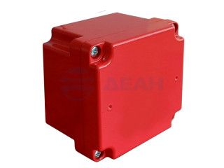                         МКС МОРОЗ IP66/IP68 Глухая (цвет красный)
						