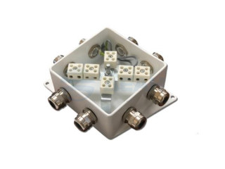                         КМ-О (6к*6,0)-IP66-120х120, восемь вводов
						