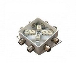                         КМ-О (12к*10,0)-IP66-120х120, шесть вводов
						